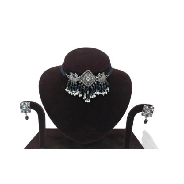 Women's Rose Gold Plated Alloy Necklace & Earings Set (Silver) - Image 3