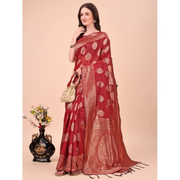 Women's Cotton Printed Saree With Unstitched Blouse 5.5Mtr (Maroon) - Image 2