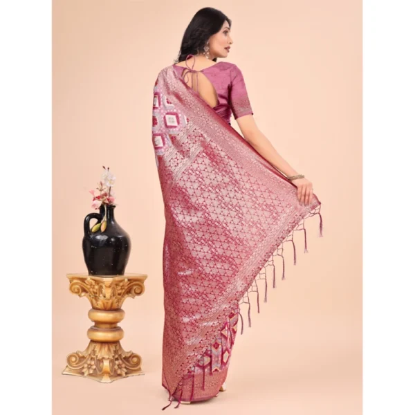 Women's Cotton Printed Saree With Unstitched Blouse 5.5Mtr (Pink) - Image 3