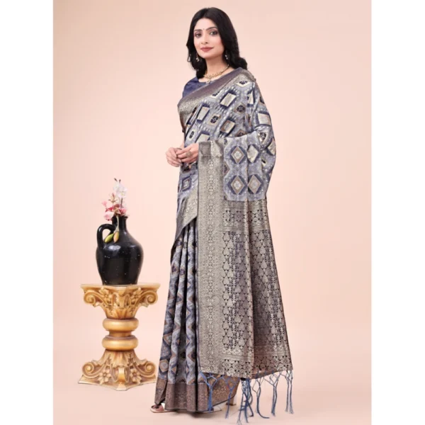 Women's Cotton Printed Saree With Unstitched Blouse 5.5Mtr (Navy Blue) - Image 2