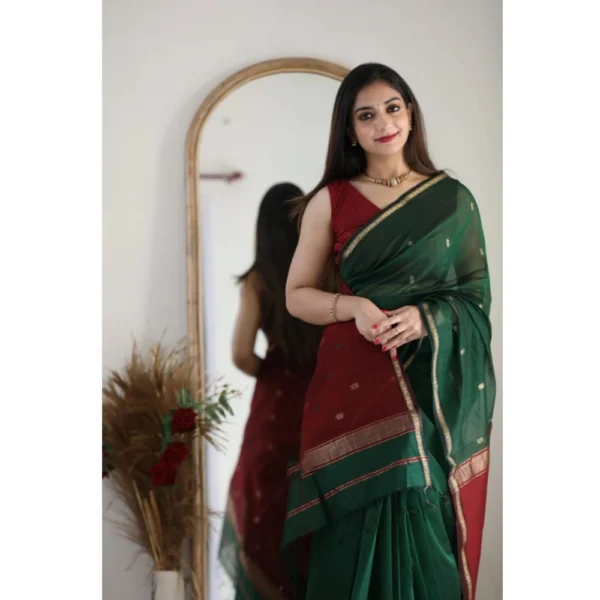 Women's Cotton  Printed Saree With Unstitched Blouse 5.5Mtr (Dark Green) - Image 3