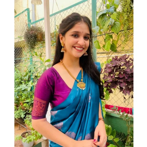 Women's Silk Printed Saree With Unstitched Blouse 5.5Mtr (Rama) - Image 2