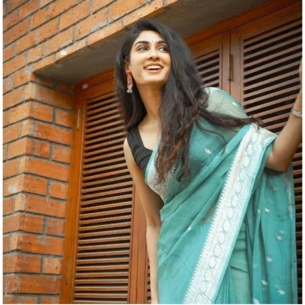 Women's Cotton  Printed Saree With Unstitched Blouse 5.5Mtr (Sky Blue) - Image 2