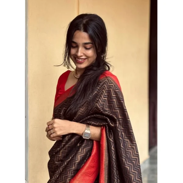 Women's Silk Printed Saree With Unstitched Blouse 5.5Mtr (Brown) - Image 2
