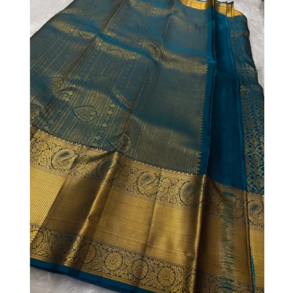 Women's Silk Printed Saree With Unstitched Blouse 5.5Mtr (Rama) - Image 2