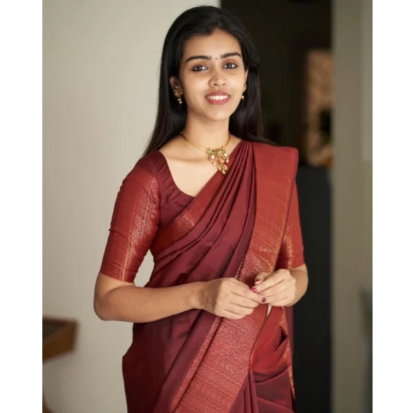 Women's Silk Printed Saree With Unstitched Blouse 5.5Mtr (Maroon) - Image 2