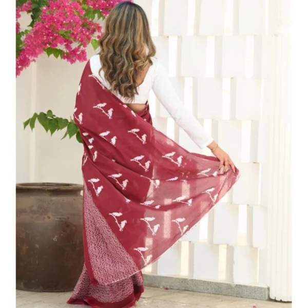 Women's Silk Printed Saree With Unstitched Blouse 5.5Mtr (Maroon) - Image 3