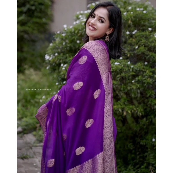 Women's Silk Printed Saree With Unstitched Blouse 5.5Mtr (Purple) - Image 3