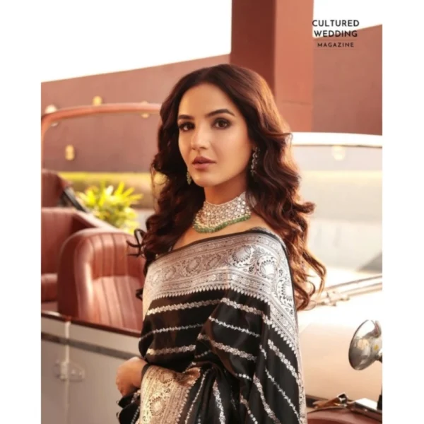 Women's Silk Printed Saree With Unstitched Blouse 5.5Mtr (Black) - Image 3