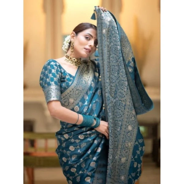 Women's Silk Printed Saree With Unstitched Blouse 5.5Mtr (Rama) - Image 2
