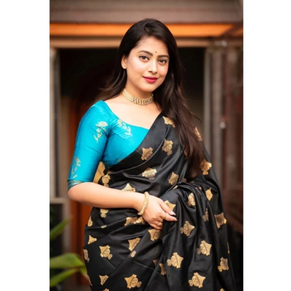 Women's Silk Printed Saree With Unstitched Blouse 5.5Mtr (Sky Blue) - Image 3