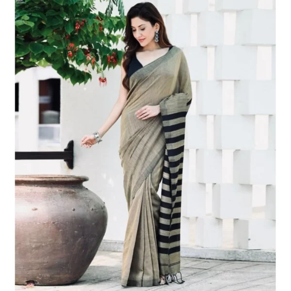 Women's Silk Printed Saree With Unstitched Blouse 5.5Mtr (Gold-Black) - Image 2