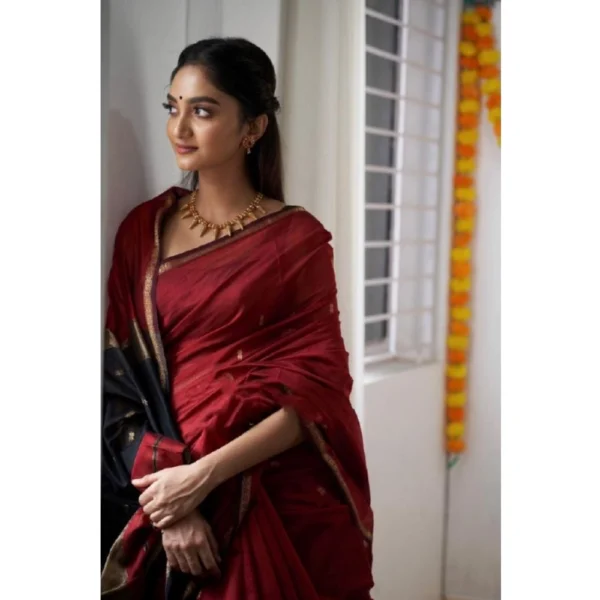 Women's Cotton  Printed Saree With Unstitched Blouse 5.5Mtr (Red) - Image 2