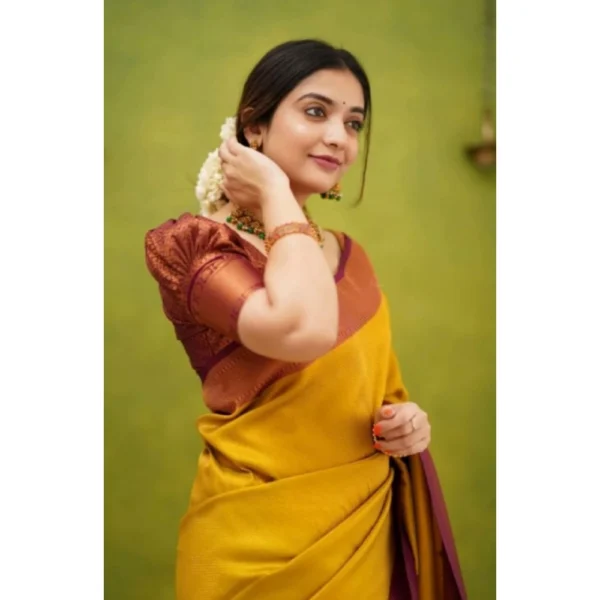 Women's Silk Printed Saree With Unstitched Blouse 5.5Mtr (Yellow) - Image 2