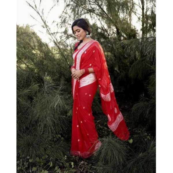 Women's Cotton  Printed Saree With Unstitched Blouse 5.5Mtr (Red) - Image 2