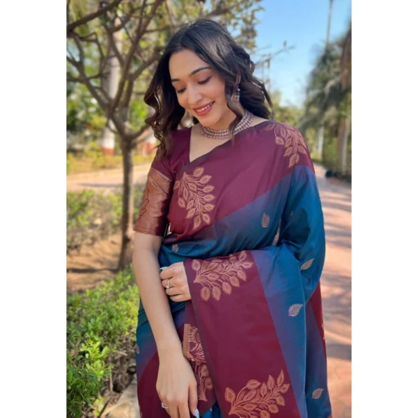 Women's Silk Printed Saree With Unstitched Blouse 5.5Mtr (Blue) - Image 3