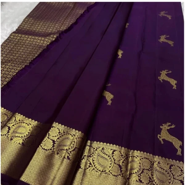 Women's Silk Printed Saree With Unstitched Blouse 5.5Mtr (Wine) - Image 2