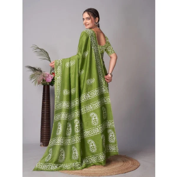 Women's Chanderi Cotton Batik Printed Saree With Unstitched Blouse 5.5Mtr (Green) - Image 4