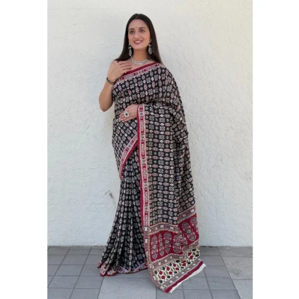 Women's Cotton Ajrakh Printed Saree With Unstitched Blouse 5.5Mtr (Black) - Image 3