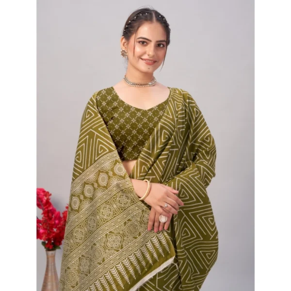 Women's Cotton Ajrakh Printed Saree With Unstitched Blouse 5.5Mtr (Green) - Image 3