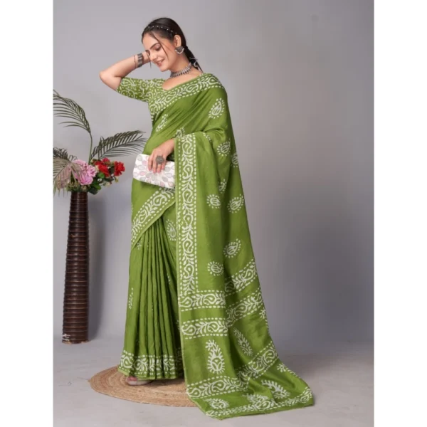 Women's Chanderi Cotton Batik Printed Saree With Unstitched Blouse 5.5Mtr (Green) - Image 3
