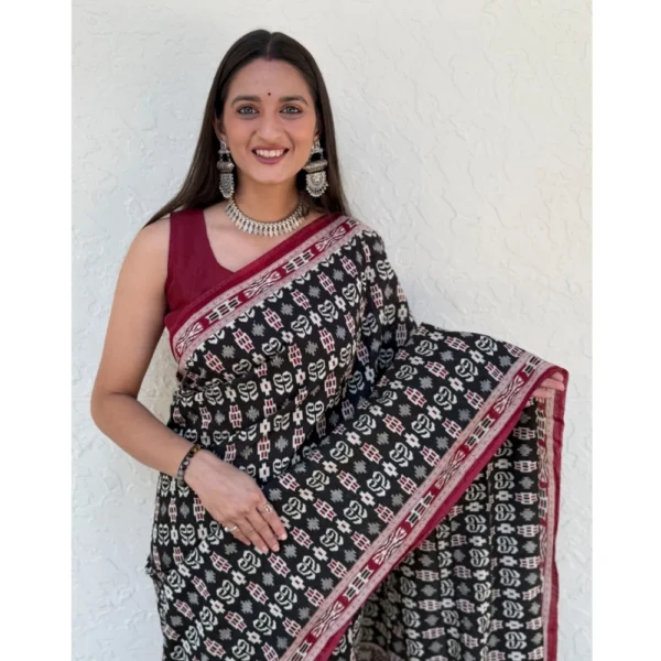 Women's Cotton Ajrakh Printed Saree With Unstitched Blouse 5.5Mtr (Black) - Image 4