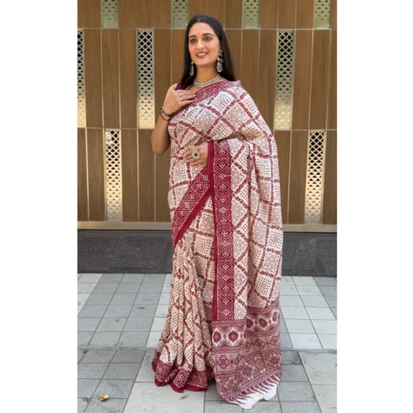 Women's Cotton Ajrakh Printed Saree With Unstitched Blouse 5.5Mtr (Red) - Image 4