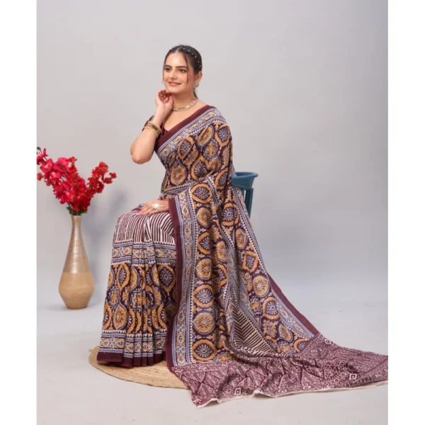 Women's Cotton Ajrakh Printed Saree With Unstitched Blouse 5.5Mtr (Brown) - Image 4