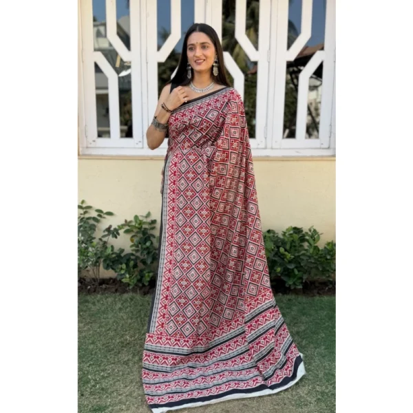 Women's Cotton Ajrakh Printed Saree With Unstitched Blouse 5.5Mtr (Multicolor) - Image 3