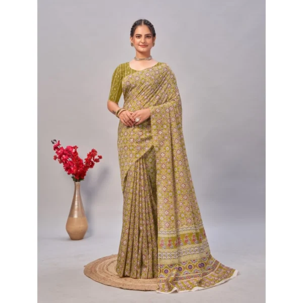 Women's Cotton Ajrakh Printed Saree With Unstitched Blouse 5.5Mtr (Green) - Image 3