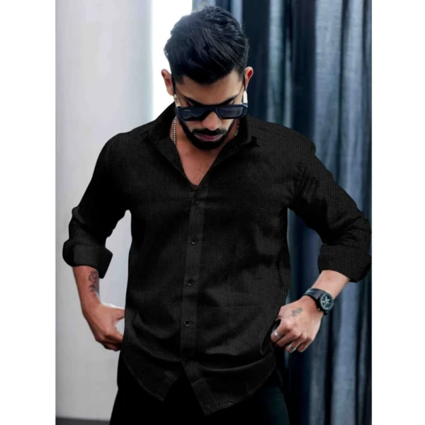 Men's Casual PollyCotton Textured Full Sleeve Collar Shirt (Black) - Image 4