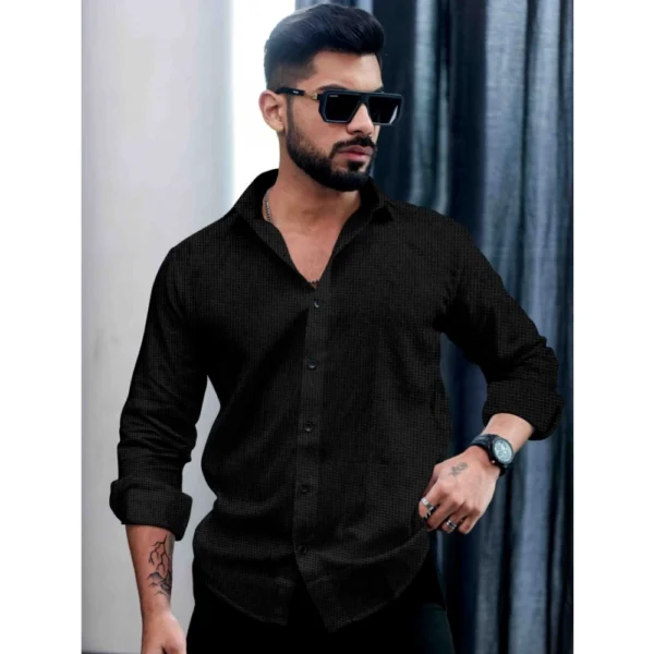 Men's Casual PollyCotton Textured Full Sleeve Collar Shirt (Black) - Image 3