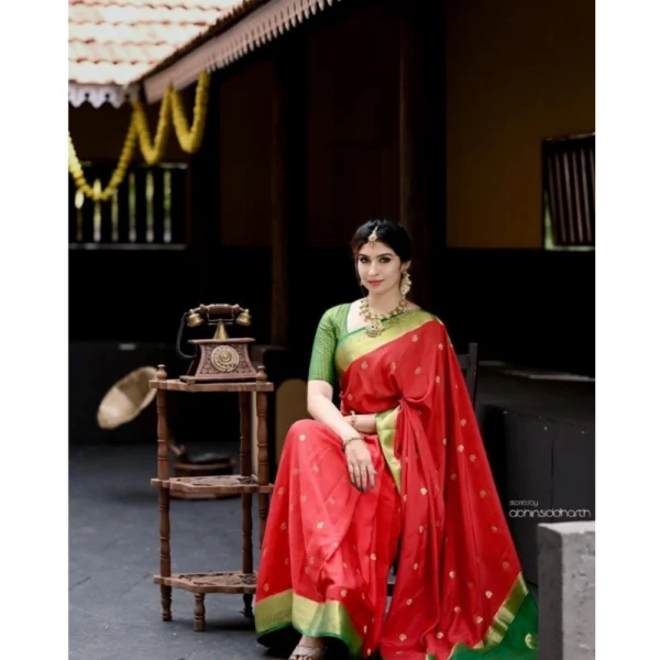 Women's Silk Blend Self Design Banarasi Saree With Unstitched Blouse (5.5Mtr, Red Green) - Image 2