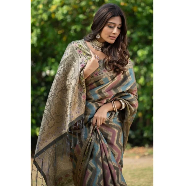  Women's Organza Printed Saree With Unstitched Blouse (Grey, 5-6 Mtrs) - Image 3