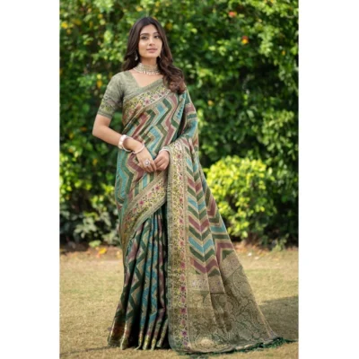  Women's Organza Printed Saree With Unstitched Blouse (Green, 5-6 Mtrs)