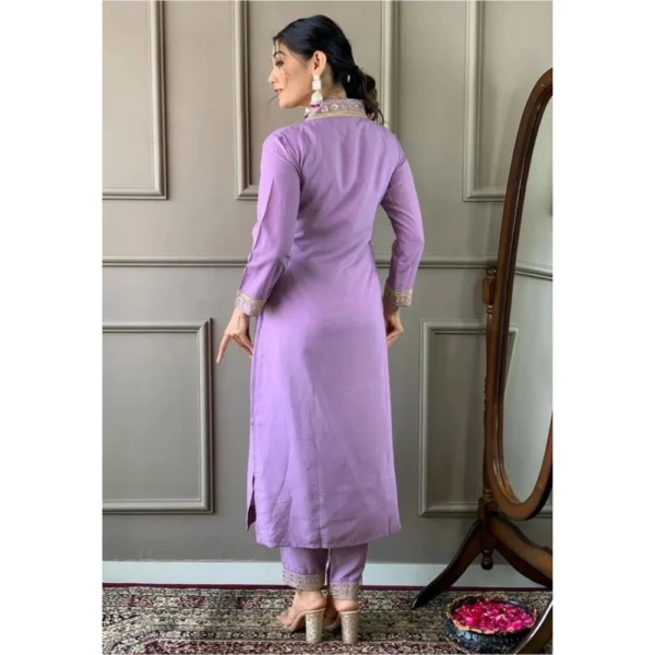 Women's Roman Silk Embroidery 3-4th Sleeve V-Neck Kurti With Pant Dupatta Set (Lavender) - Image 3