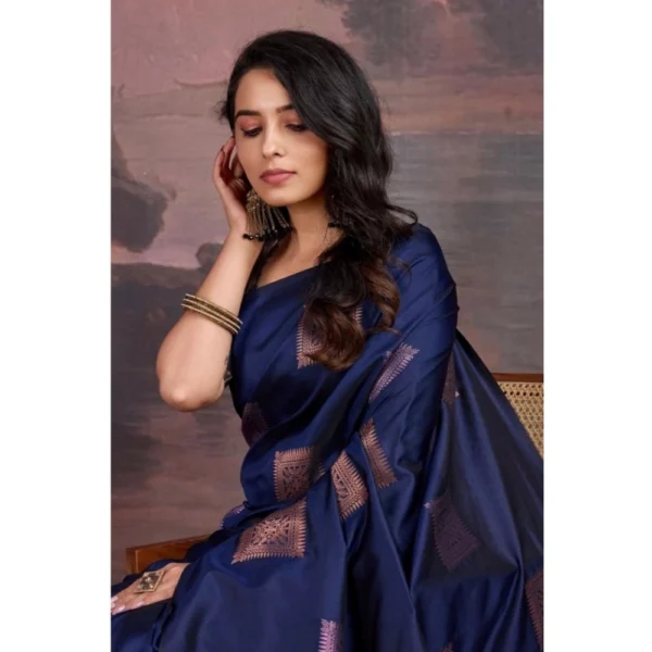 Women's Silk Printed Saree With Unstitched Blouse 5.5Mtr (Navy Blue) - Image 3
