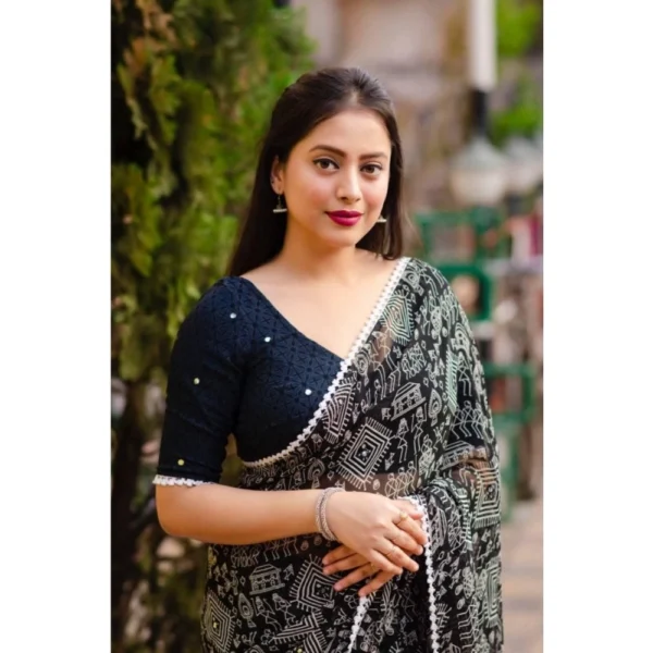 Women's Georgette Printed Saree With Unstitched Blouse (Black) - Image 2