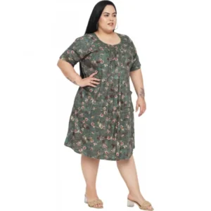 Women's A-Line Green Dress (Color:Green, Material:Rayon) - Image 2