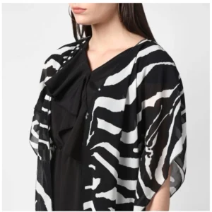 Women's Polyester Printed Short Sleeve Shrug (Black) - Image 3