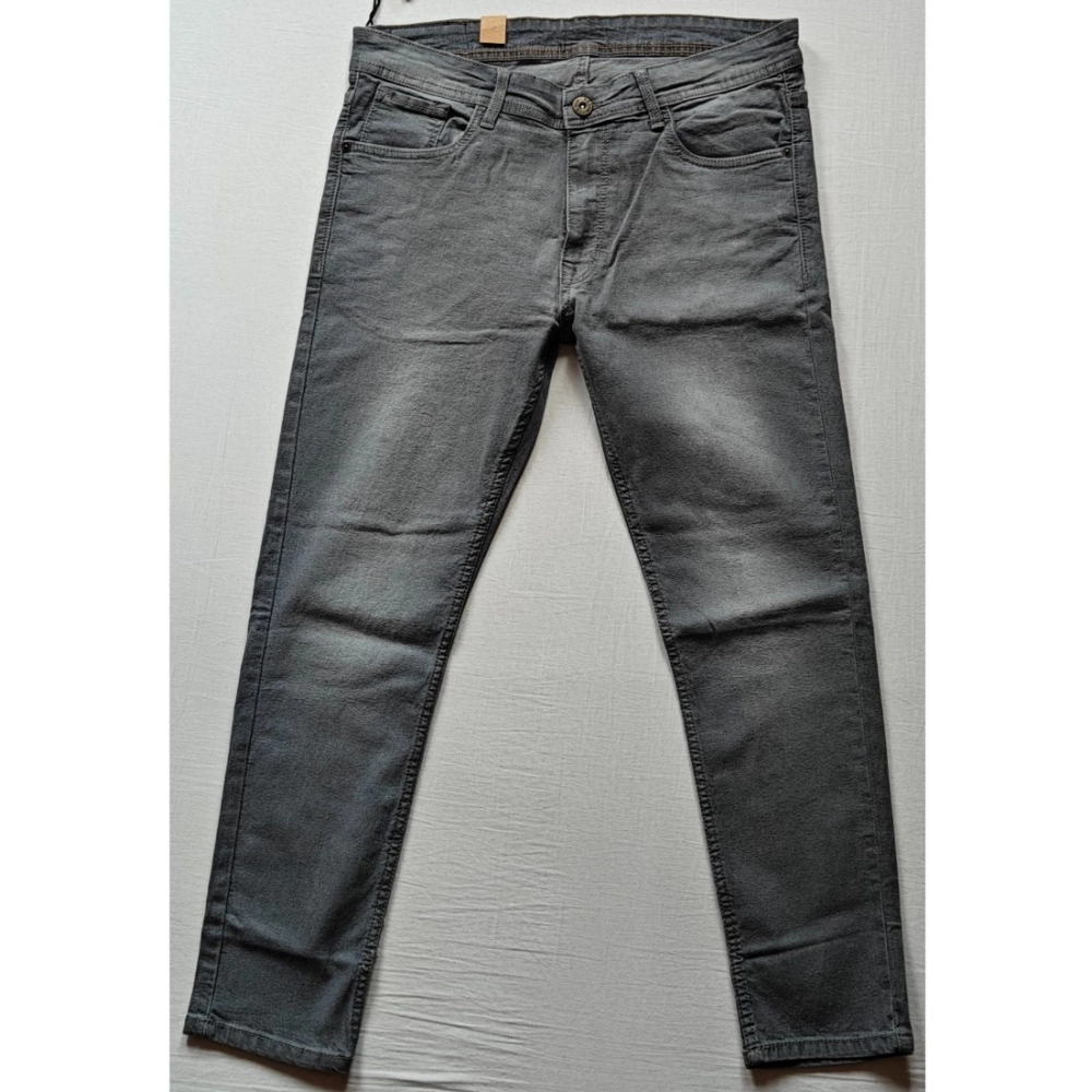 Men's Cotton Blended Solid Tapered Jeans (Grey)