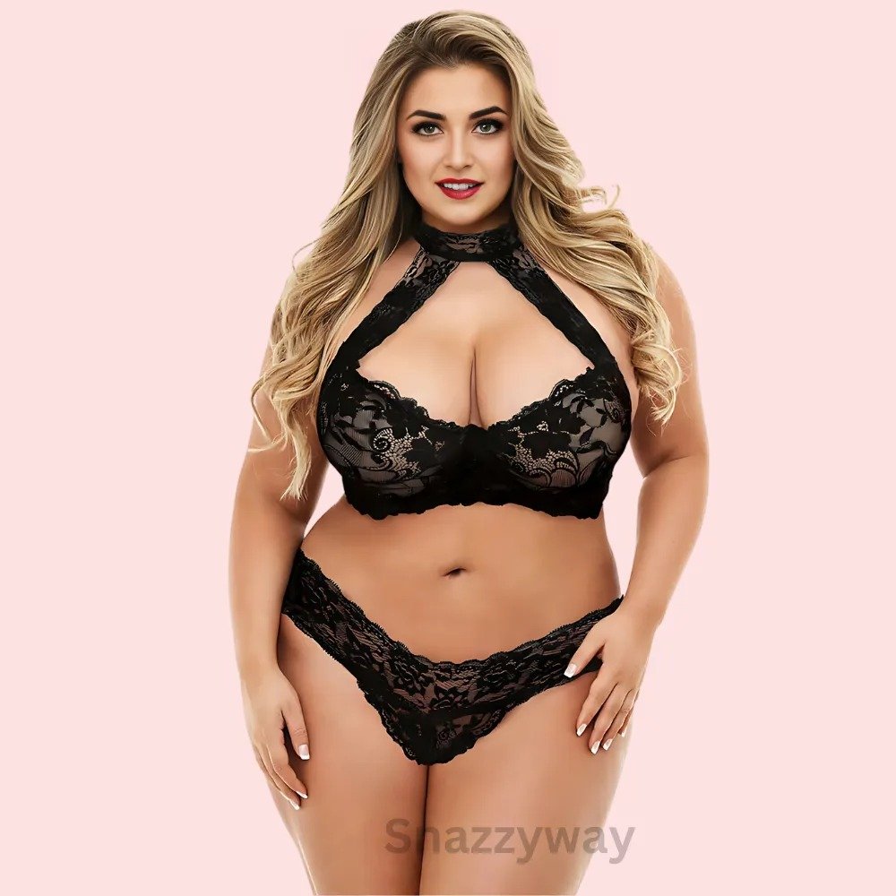 “Plus size” seductive black lace bra set